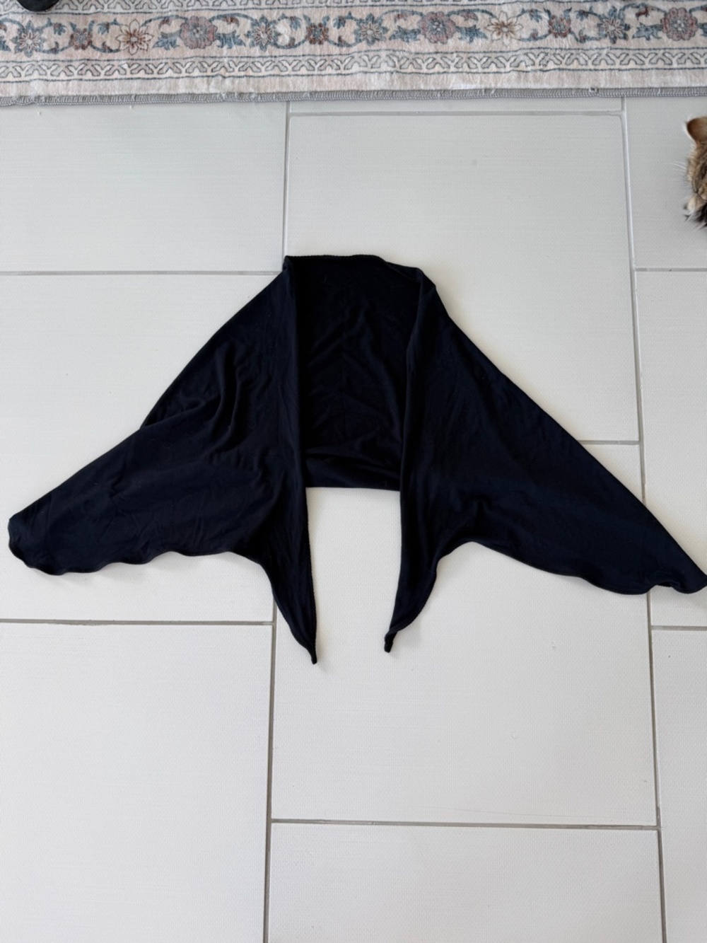 (NWOT) ROBIN PICCONE BLACK UNISEX SCARF, 92% MODAL & 8% SPANDEX